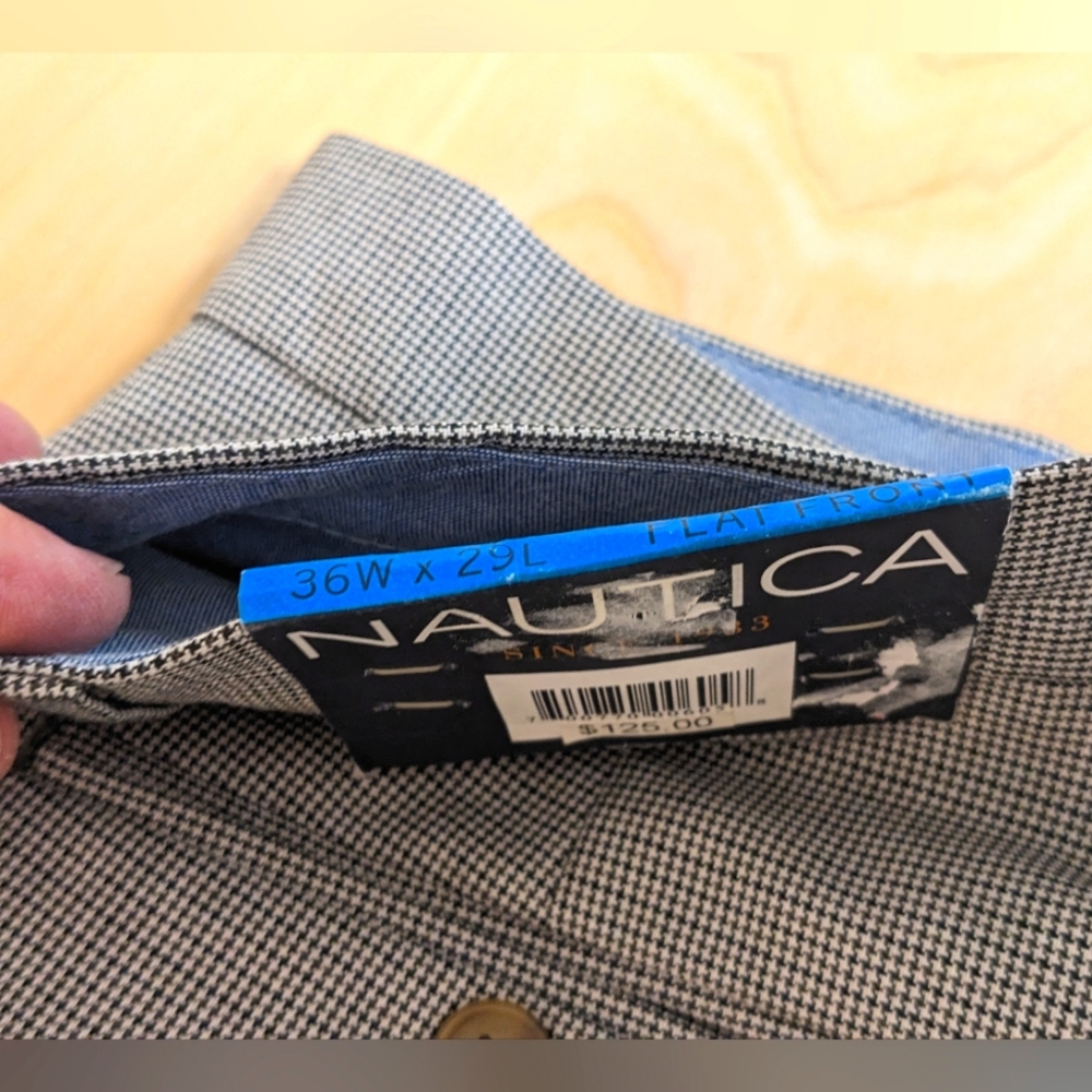 Nautica Men's Flat Front Dress Pants, 36x29, NWT, White, Black, Gold
